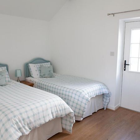 Elm Cottage Touring Park Whitegate  Eksteriør bilde